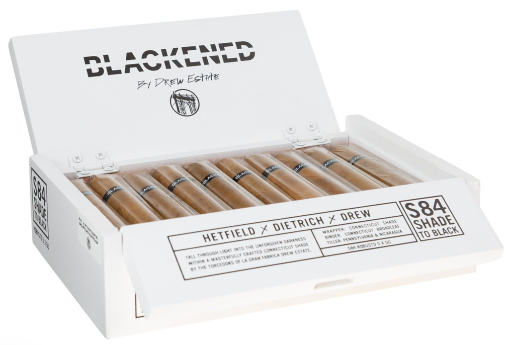 Blackened S84 Robusto online kaufen.jpeg 2.webp