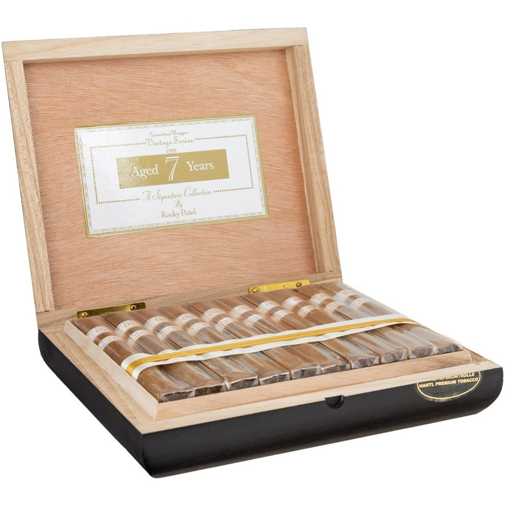 rocky-patel-vintage-1999-toro-20er-kiste-offen.webp