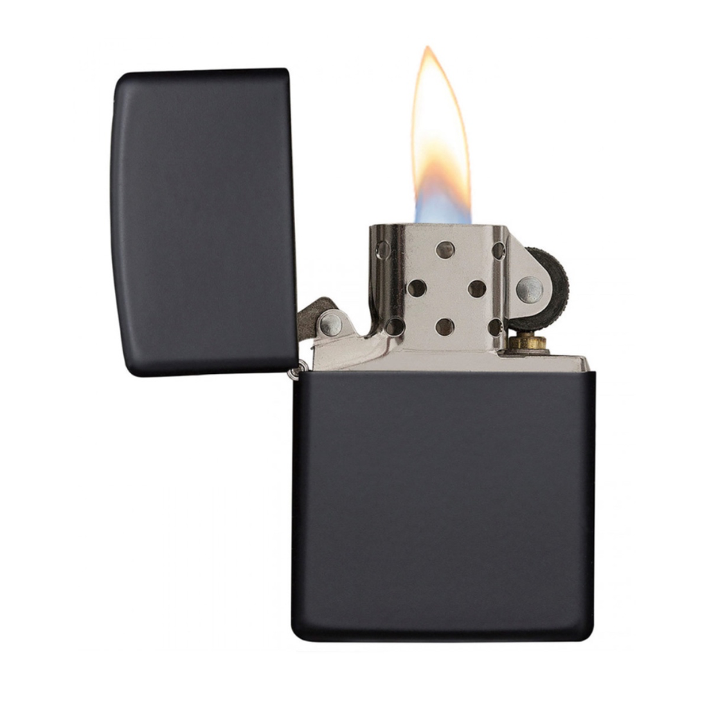 Zippo noir-2.webp