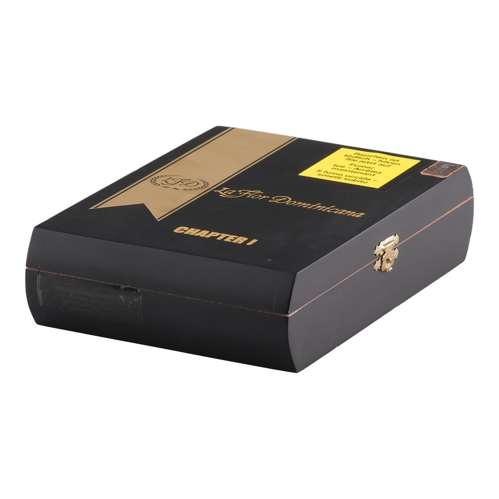 la-flor-dominicana-chapter-one-box.webp