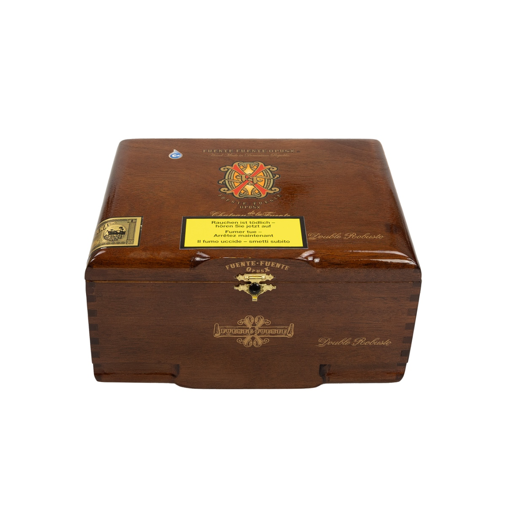 A. Fuente FFOX Double Robusto - 42 cigares_boite-fermee.webp
