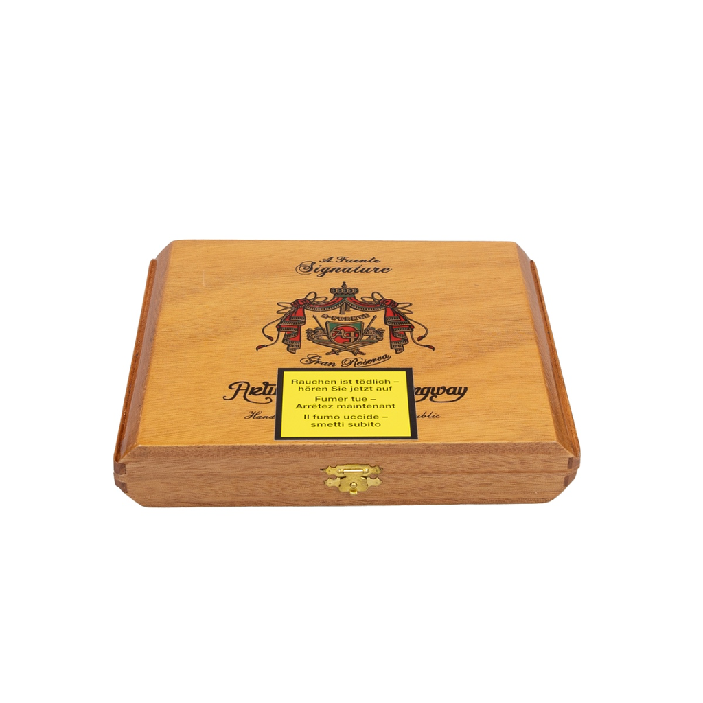 A. Fuente Hemingway Signature I Natural - 10 cigares _boite_fermee.webp