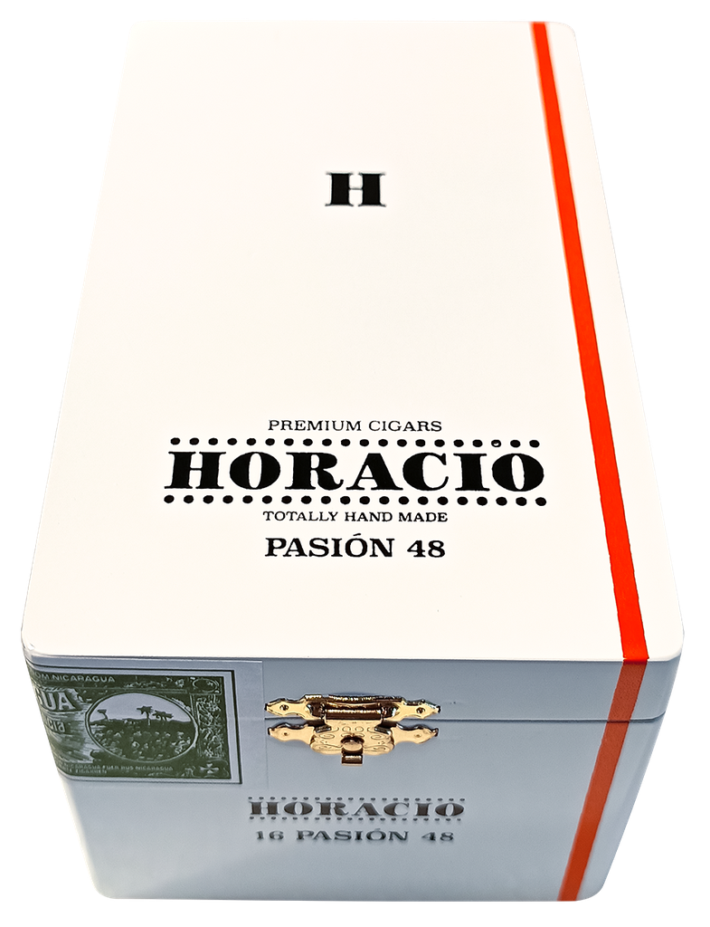 horacio-pasion-48-close.webp